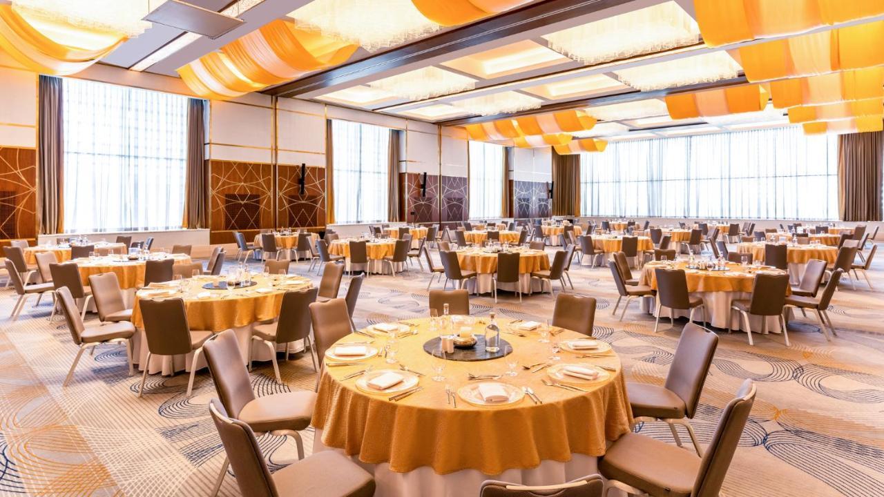 Hotel Grand Plaza Moevenpick 5*