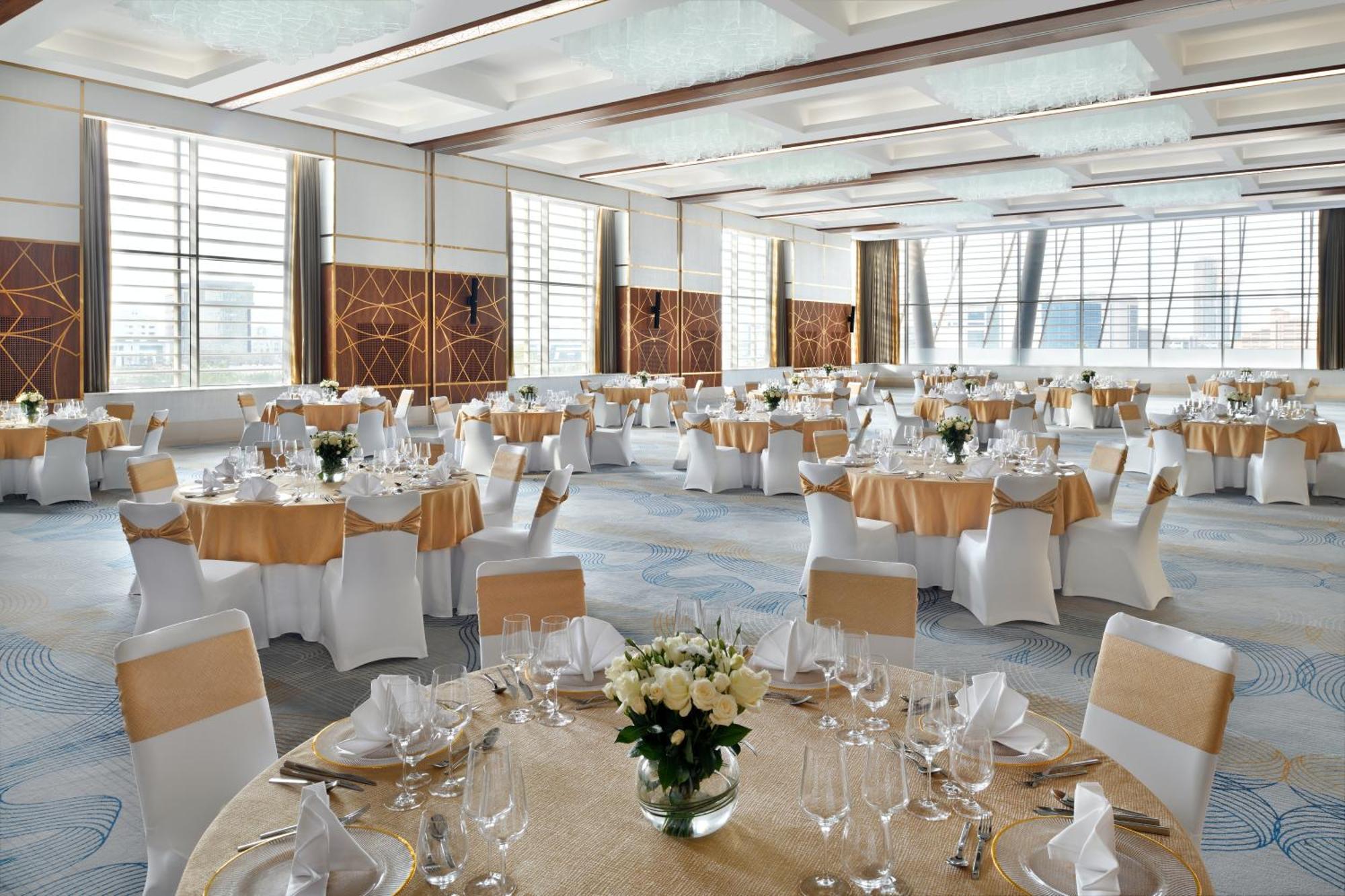 Hotel Grand Plaza Moevenpick 5*